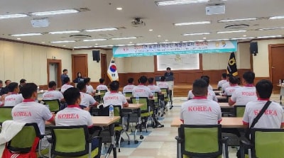 Cam chịu cuộc sống nghèo khó hay vượt qua sự an toàn của bản thân để tìm kiếm những cơ hội mới? Câu hỏi này từng là nỗi trăn trở của nhiều gia đình,...