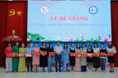 Phiên giao dịch việc làm quen thuộc của người lao động và Lễ bế giảng lớp Pha chế đồ uống 06/CL2025