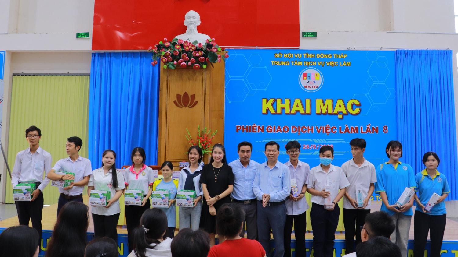 Hãy chọn lựa nghề nghiệp mà hàng chục ngàn người đã chọn thành công