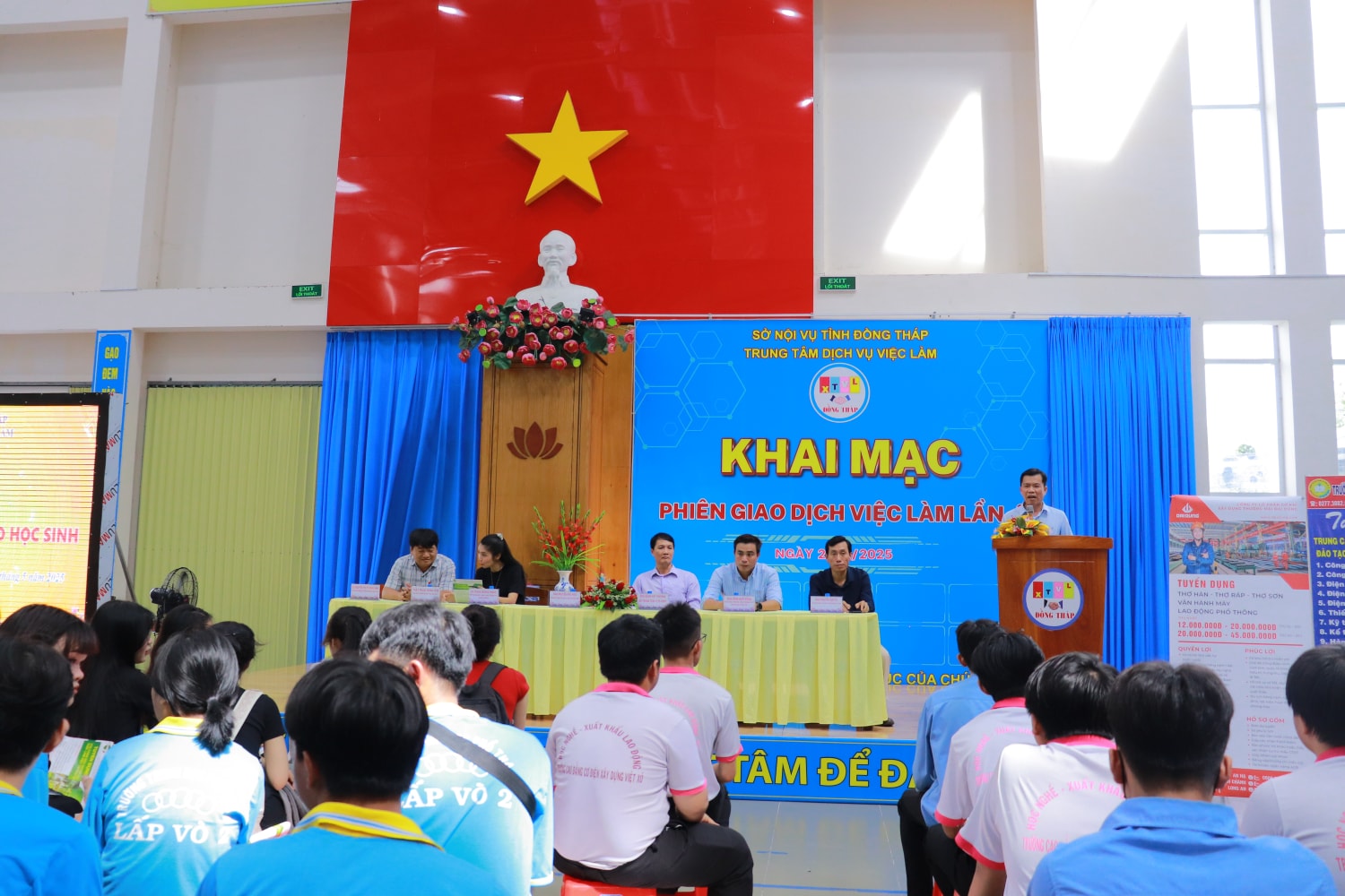 Đưa nhanh thông tin xuất khẩu lao động đến với học sinh, người lao động