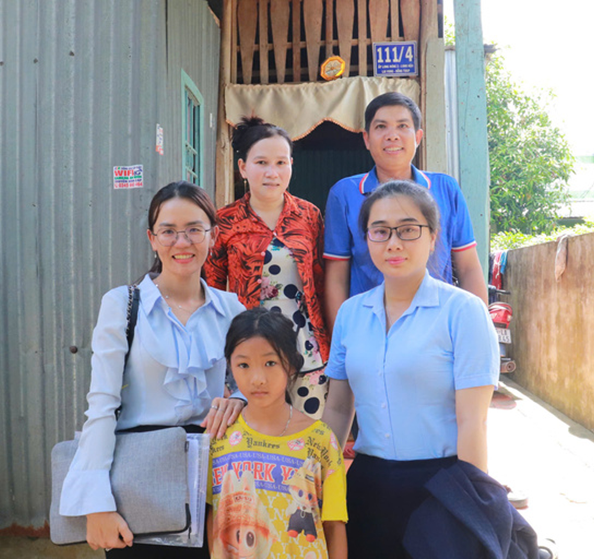 TRUNG TÂM DỊCH VỤ VIỆC LÀM ĐỒNG THÁP CHỦ ĐỘNG THĂM HỎI, ĐỘNG VIÊN ĐỂ NẮM TÌNH HÌNH, NHẰM HỖ TRỢ LAO ĐỘNG VỀ NƯỚC