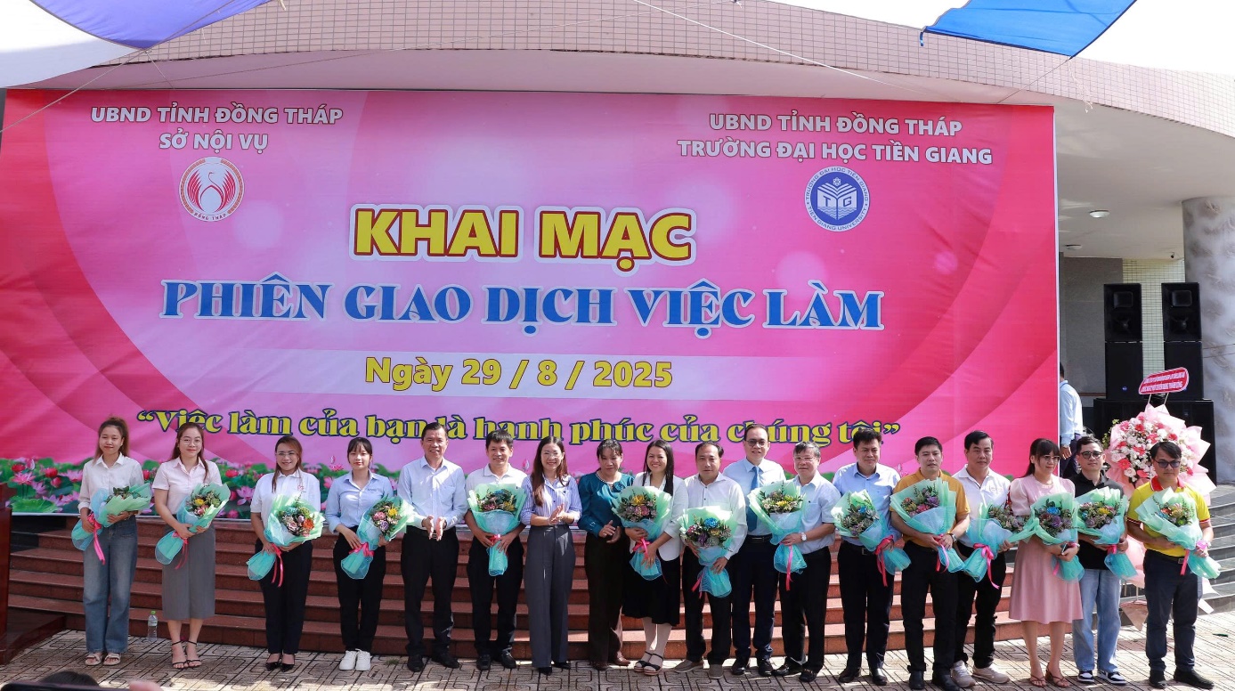 Cơ hội dành riêng cho lao động Nam/Nữ trong tháng 9/2025
