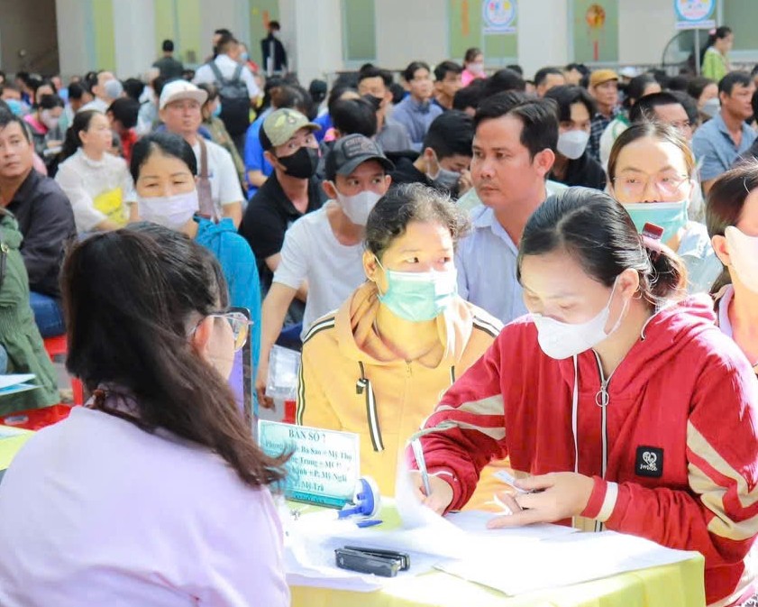 Muốn thu nhập cao, công việc ổn định nên quyết định chọn đi xuất khẩu lao động