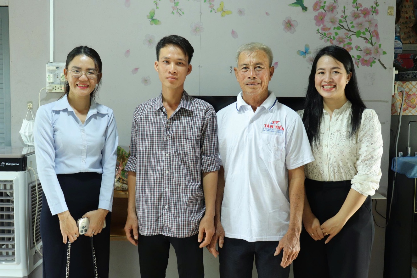 Niềm vui đang nở trên từng mái nhà từ những chuyến đi làm việc thời vụ tại Hàn Quốc