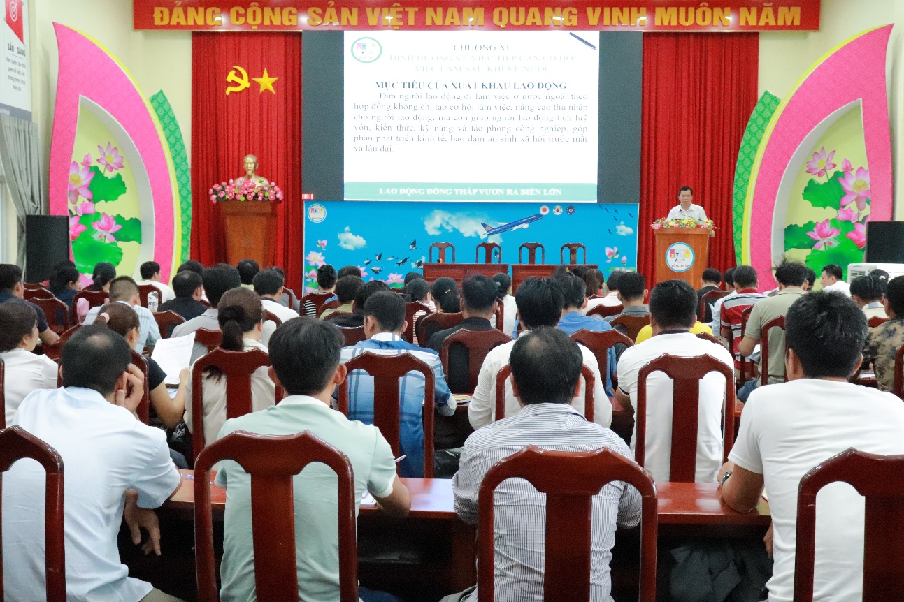 Chuẩn bị hành trang cho lao động Đồng Tháp trước ngày sang Hàn Quốc làm việc