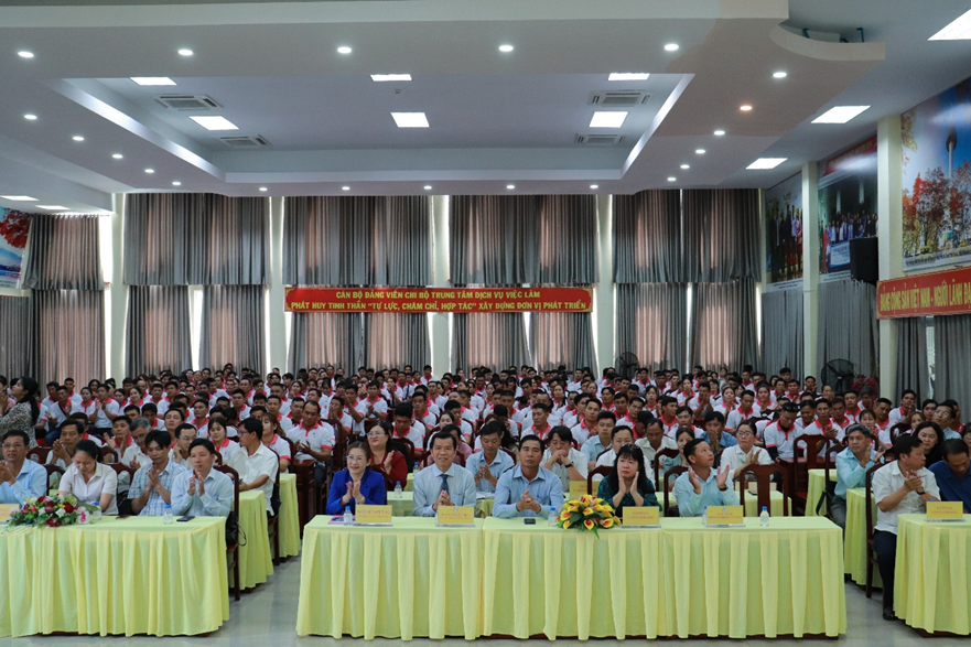 Chuyến bay đầu năm 2026, đưa 280 lao động Đồng Tháp sang Hàn Quốc làm việc thời vụ