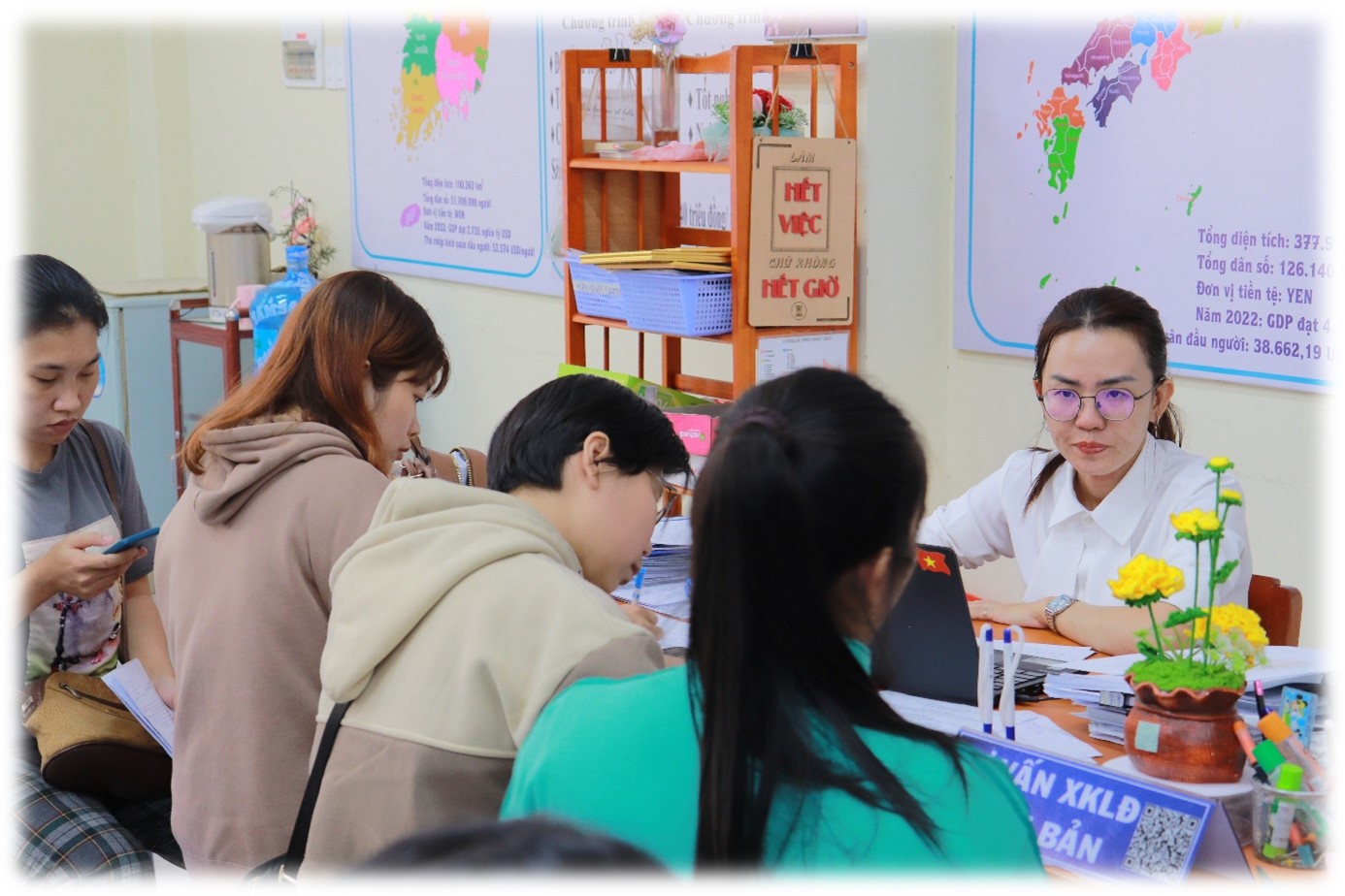 Thông báo Tuyển 50 nam, nữ đi làm việc tại Nhật Bản hợp đồng 3 năm